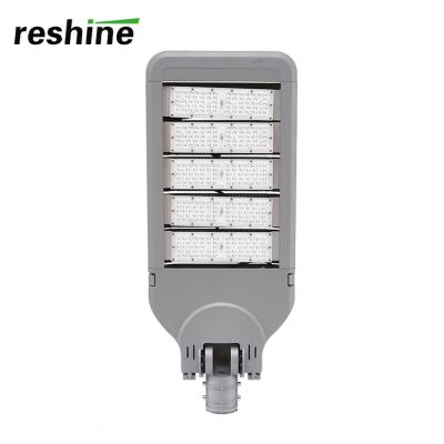 China High Bright Aluminum Die Casting Road LED Street Light for sale