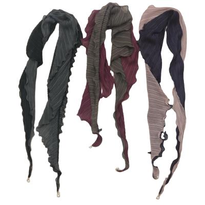 China Polyester 2021 Spring Style Scarf Women Two Different Color One Scarf New for sale