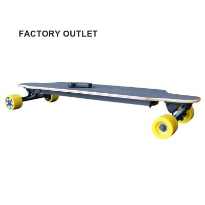 China Dual o motor sem escova impulsionou o auto bonde do skate de Off Road de 4 rodas que equilibra Hoverboard 700W à venda