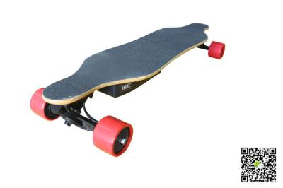 China elektrisches hölzernes Skateboard 24V 4.4A mit tragbarem Fernsteuerungslongboard zu verkaufen