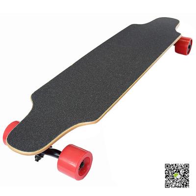 China Vier Räder elektrisches Longboard-Skateboard, automatisches Eislaufbrett zu verkaufen