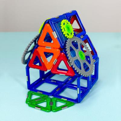 China Kinder Kreativentwicklung Magnetische Baustoffe Spielzeug Bausteine Kunststoff 3D zu verkaufen