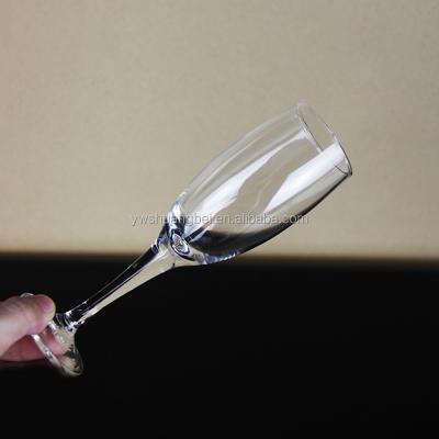 China Convenient Long-Stem Wine Cup Glass Toasting Champagne Flutes Glass Crystal Champagne Flutes for sale