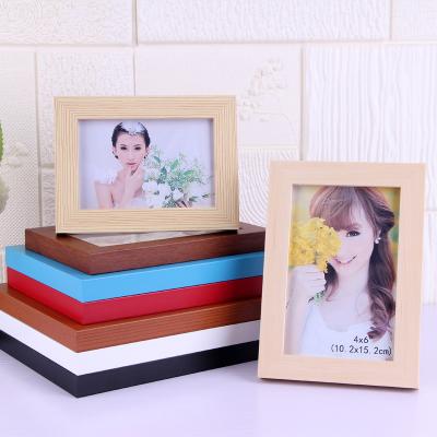 China Wholesale Custom Home Decoration Kids Family Picture Frame Decor MDF Photo Frames Wedding Colorful Festival Goods for sale