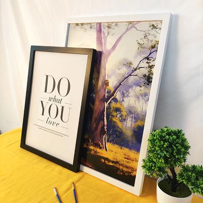 China Fashionable wood table decoration wall hanging picture frame photo frame with brass wood frame for sale