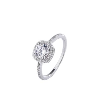 China Sterling Silver TRENDY Engagement Rings 925 Silver Wedding Ring Rhodium Plated Round Cut CZ Shiny Zircon for sale