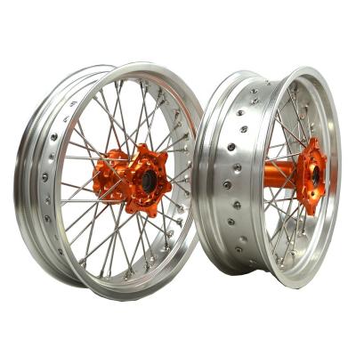 China 7116 T6 / 7075 T6 Aluminum CNC 17 Inch Super Motard EXC250 Motorcycle Wheel Set for sale