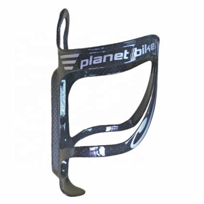 China Aerodynamic Profile OEM Carbon Water Bottle Cage For Bicycle Parts for sale