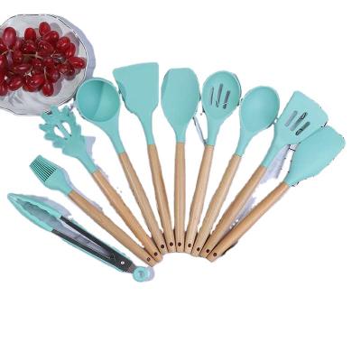 China Stocked 2022 widely used tiktok cookware special design family kitchen tools silicone kitchen tools for sale