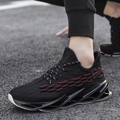 China Mesh Design Style Sports Casual Shoes Sneakers Lace Up New 2020 Round Men's Shoes for sale