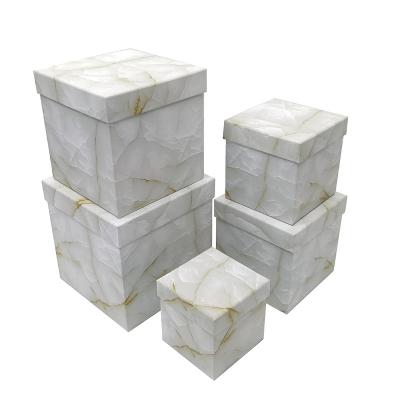 China Bio-degradable Wholesale Carton Holiday Gift Box 5 Pieces Empty Various Size Square Cardboard Gift Box Set for sale