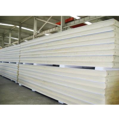 中国 35-40kg/m3 Core Density PU Sandwich Panel with Compressive Strength ≥0.15MPa and Polyurethane 販売のため