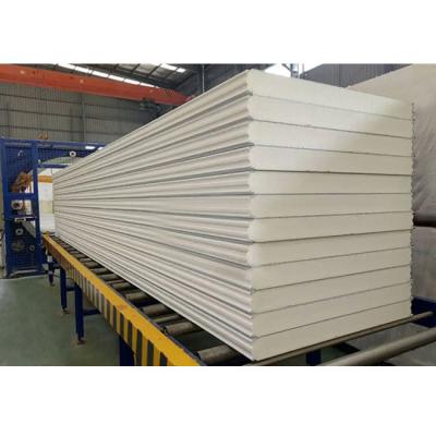 China Metallplatte PU Schaumstoff PIR Sandwichwandplatte 40-45kg/m3 Dichte für schnelle Installation zu verkaufen