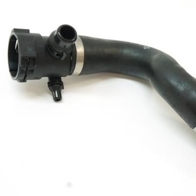 China High Temperature And Resistance Engine Air Intake Hose Radiator Coolant Hose Charger Plug Aging Hose 17127646150 For BMW for sale