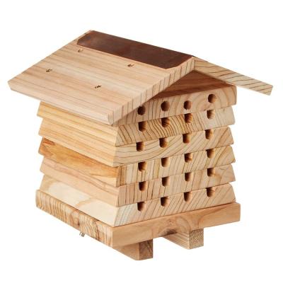 China Custom viable eco friendly logo and packing mason wooden bee house for sale