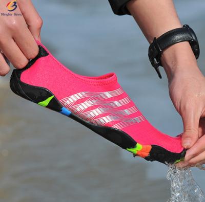 China CUSHIONING New Design Breathable Diving Sports Shoes Water Proof Water Shoes Wading Shoes for sale