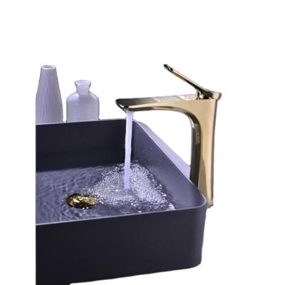 China Contemporary Manufacturer Bathroom Gold Basin Faucet Cold And Hot Water Tap Single Stem Basin Mixer Tap for sale