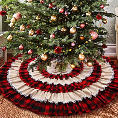 China Delicate Christmas Decoration Handwork 122cm Plaid Burlap Lace Pleated 6 Story Farmhouse Autumn Buffalo Plaid Christmas Decorative Tree Skirt Rug for sale