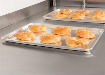 China RK Bakeware China Foodservice NSF 1/2 Größe Aluminium Brot Backflasche Brötchen / Aluminiumblech Pfanne Draht In Rand 18 