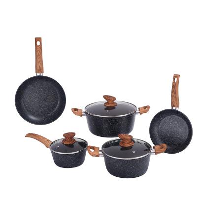 中国 Sustainable Business Gift Restaurant Household Pot Set Oil Smoke Free Non stick Pan Kitchen Cookware 販売のため