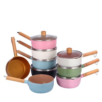 中国 Sustainable Simple kitchen, milk soup pot with wooden handle, non stick mini cooker for students 販売のため