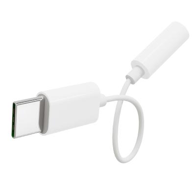 中国 Type of music listening adapter audio aux. c converter to 3.5mm jack earphone splitter for Huawei 販売のため