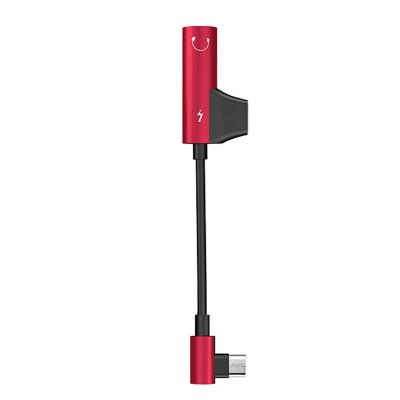 中国 MP3/MP4 Player Free Sample 2 in1 Type-C to 3.5mm Earphone Aux Audio Jack Adapter and Charging Adapter (Gun Shape) 販売のため