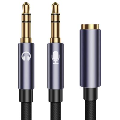 中国 Listening& microphone headset 3.5mm splitter 2 male to aux cable. female with microphone 販売のため