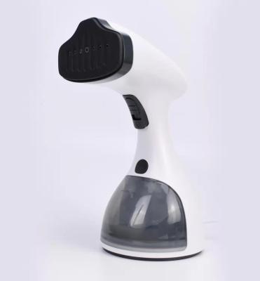 China Hotel 1500W Portable Handheld Steamer Iron 320ML Garment Steamer Travel Clothes Iron Steamer for sale