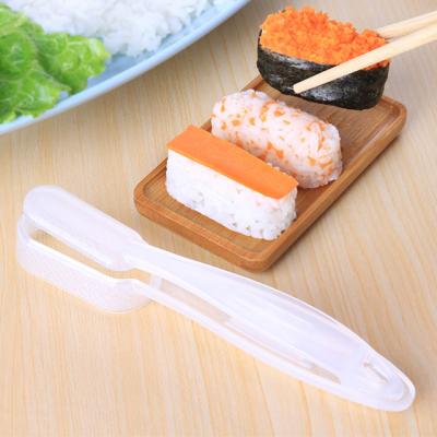 China Sustainable Easy To Use Sushi Making Tool DIY Plastic Manual Sushi Rice Roll Mold Nirigi Maker for sale