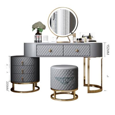 China SZT05 Factory Price Bedroom Furniture Luxury Crush Diamond Make Up Vanity Table Mirrored Dressing Table for sale