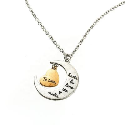 China Fashionable Cheap Sale Ladies Jewelry Moon Heart Charm Custom Necklace for sale