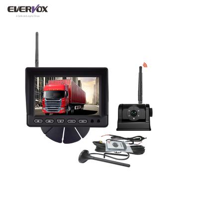 China Waterproof 1080P AHD Wireless 5 Inch CCTV Rear View Camera System With Built-in Battery For Truck Object for sale