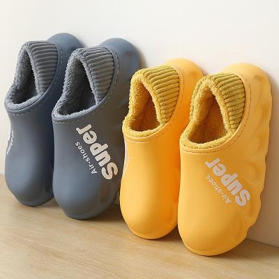 China Cushioning Warm Shoes Men New Winter Slippers Waterproof Non-slip Women Sandals Designe Cotton Slips Fur Slippers for sale