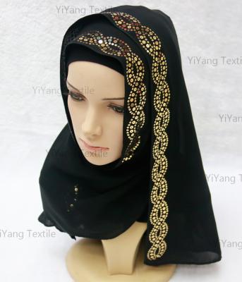 China Lady Popular Cotton Arab Soft Feeling Fashionable Muslim Hijab Teams With Diamond Women Head Wraps Shawls Scarf for sale