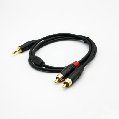 China Stereo Microphone / Earphone 3.5mm Male To RCA Male Audio Y Cable OD 4.0mm Gold Plated 3ft for sale