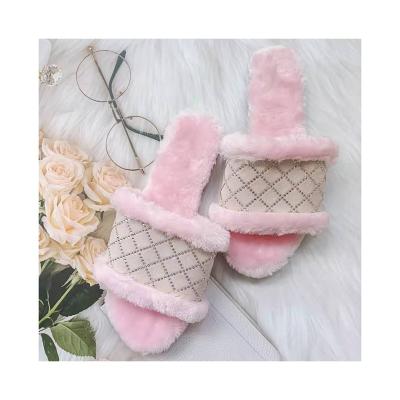 China Fashion trend factory wholesale flat sandals fashion furry women fluffy slippers for girls for sale