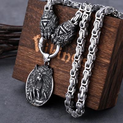 China Vintage Nordic Wolf Bear Claw Rune Thor Suit Men Charm Necklace Hip Hop Biker Pirate Accessories Viking Jewelry Key Pendants for sale