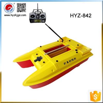 China HYZ842 500m catamaran remote control bait boat China for sale