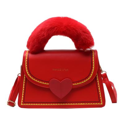 China Fashion Bags Women Handbags Ladies Shoulder Winter Shoulder Bag With Plush Handle for sale