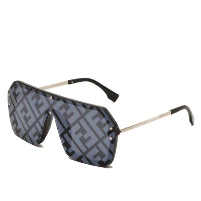 China Fashion Sunglasses Shade Big Oversized Square Sexy European Style Women Sun Glasses Designer Oversized Fashion Sun Glasses for sale