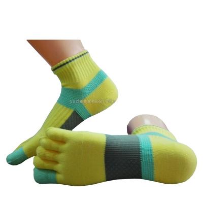 China Yellow Running Men's Marathon Toe Socks Antibacterial Organic Cotton 5 Finger Socks for sale