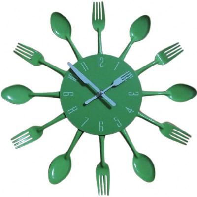 China Wholesale Antique Kitchen Spoon Fork Running Wall Decorative Novelty Style Clock for sale