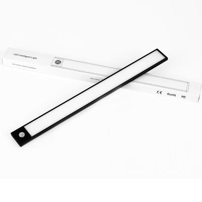 China 2022 Modern New Universal Ultra-thin Led Sensor Light Led Under Cabinet Light Wardrobe Closet for sale