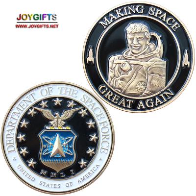 China USA Space Challenge Coin Trump Trump Phone Booth Quality Custom Wholesale Coins for sale