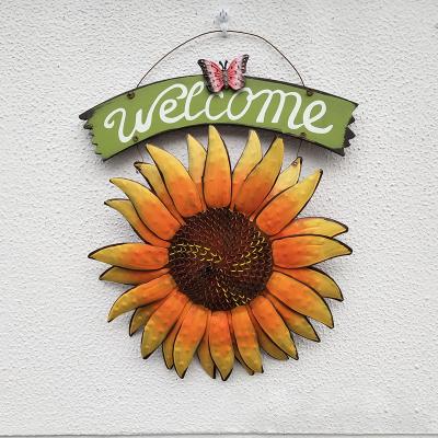 China Free Shipping Europe Sunflower Welcome Letters Stable Wall Hanging Ornament Metal Door Ornament Sign Vintage Home Decor For Garden for sale