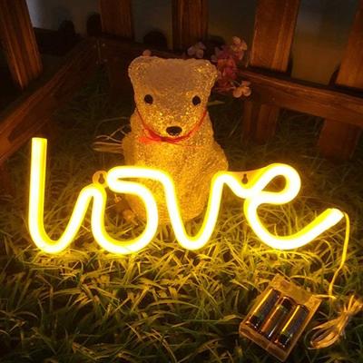 China Christmas Party Residential Wedding USB or Battery LED Love Moon Wall Neon Sign Light for Bedroom for sale