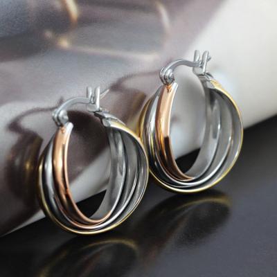 China 2021 new casual/sporty women fashion 18k gold stainless steel boho geometric vintage twisted circle huggie earrings for sale