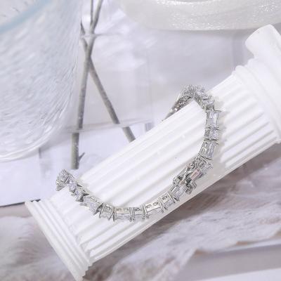 China Best Full Iced Out Bangle Trendy Diamond Initial Tennis Bracelets Trendy Outlet Hitter New Hip Hop Bracelet 3mm CZ for sale