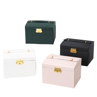 China Portable Jewelry Box Luxury Bracelet Bangle Box Travel Jewelry Box Organizer for sale